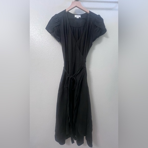 Velvet by Graham & Spencer Dresses & Skirts - Velvet by Graham & Spencer Black Linen Wrap Dress Size Small